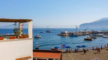 House, Smoking | 2 bedrooms