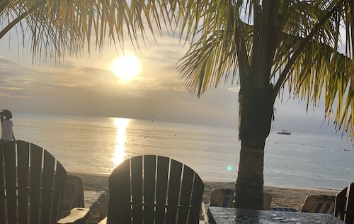 Seacret Studios - Cozy Jamaican Retreat Apts by RedAwning