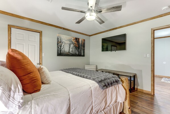 House (3 Bedrooms) | Interior