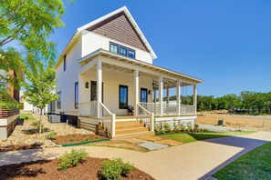 House (4 Bedrooms) | Interior - Charming Carlton Landing Home: Walk to Lake! (Eufaula)