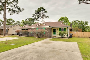 Apartment (2 Bedrooms) | Interior - North Charleston Vacation Rental Near Cooper River (North Charleston)