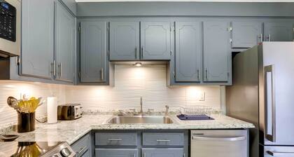 North Charleston Vacation Rental Near Cooper River