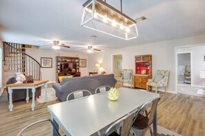 House (3 Bedrooms) | Interior - Point Blank Vacation Rental w/ Large Patio! (Pointblank)