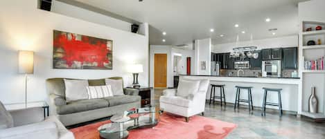 House (2 Bedrooms) | Interior