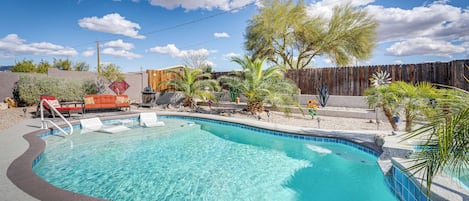 House (3 Bedrooms) | Front of property