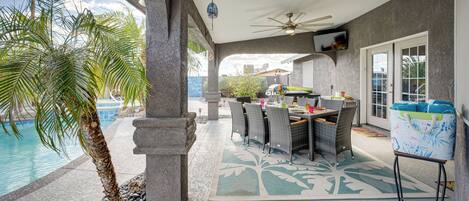 House (3 Bedrooms) | Interior