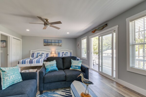 Apartment (0 Bedroom) | Interior