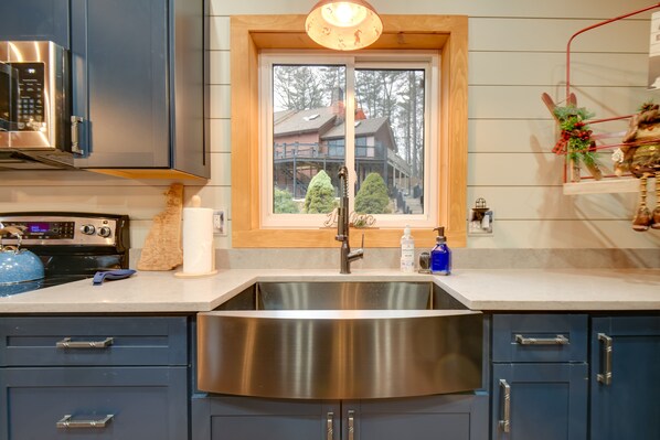 Microwave, oven, stovetop, high chair - Cozy Ossipee Vacation Rental: Walk to Beach! (Center Ossipee)