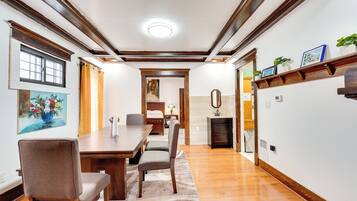 Apartment (4 Bedrooms) | Interior