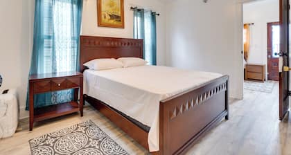 Buffalo Vacation Rental ~ 20 Mi to Niagara Falls!