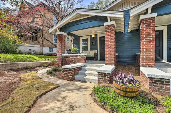 House (2 Bedrooms) | Front of property