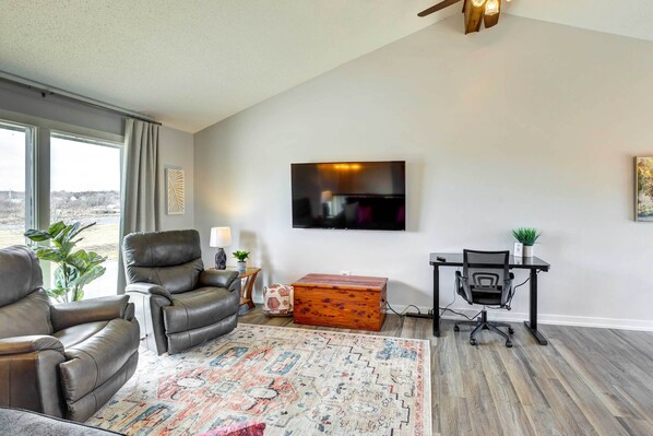 المنشأة من الداخل