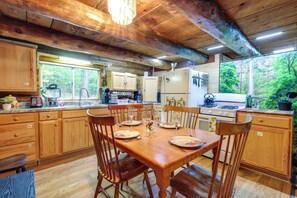 House (1 Bedroom) | Interior