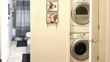 Huoneisto (2 Bedrooms) | Sisätilat