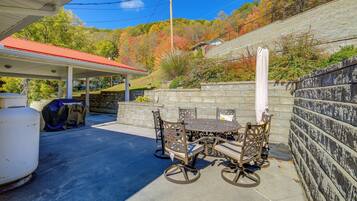 House (3 Bedrooms) | Front of property