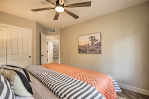 House (2 Bedrooms) | Interior - Golf Course View, Community Perks: Surprise Home (Surprise)