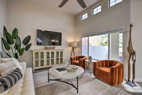 House (2 Bedrooms) | Front of property - Golf Course View, Community Perks: Surprise Home (Surprise)