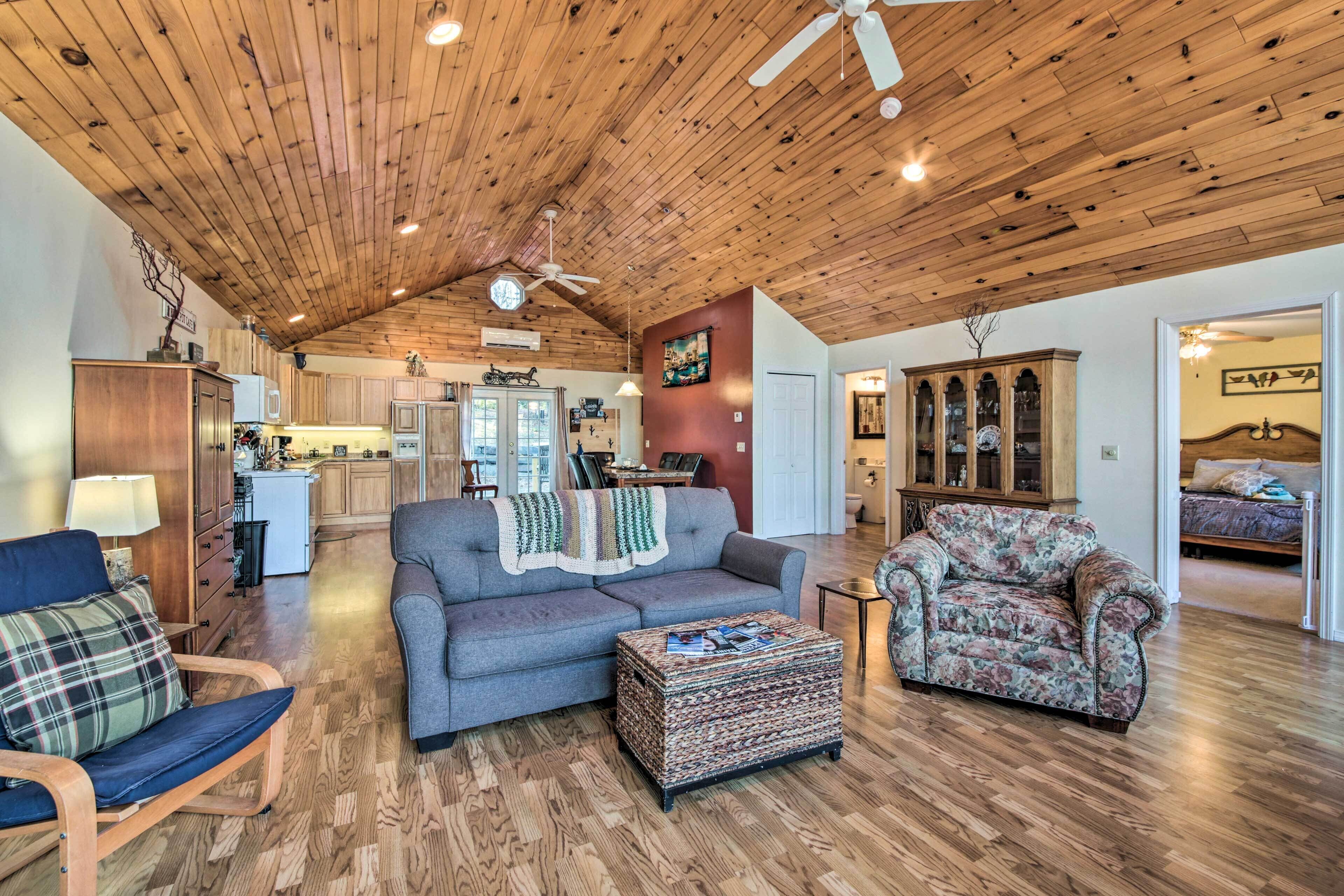 المنشأة من الداخل