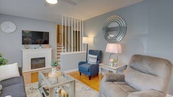 House (4 Bedrooms) | Interior