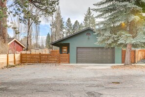 House (3 Bedrooms) | Interior - Pet-friendly Bend Rental, Walk to Galveston Ave! (Bend)