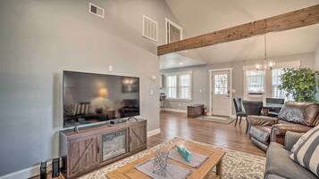 House (1 Bedroom) | Interior