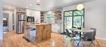 < 3 Mi to Pearl St: Home w/ Large Yard in Boulder