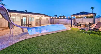 Mesa Home w/ Outdoor Pool - 2 Mi to Sloan Park!