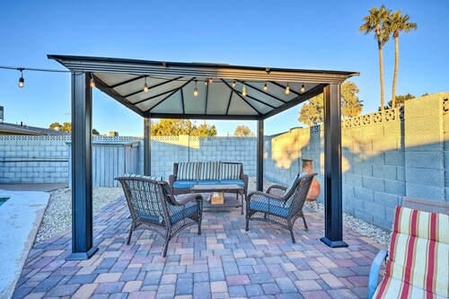 Mesa Home w/ Outdoor Pool - 2 Mi to Sloan Park!
