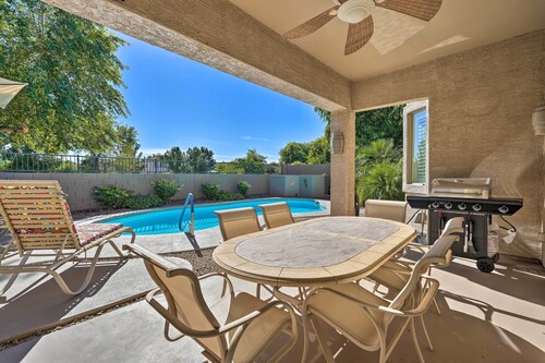 Play Pool, Grill Out! Group-friendly Glendale Home
