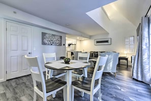 Apartment (1 Bedroom) | Interior