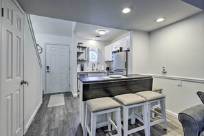 Apartment (1 Bedroom) | Interior