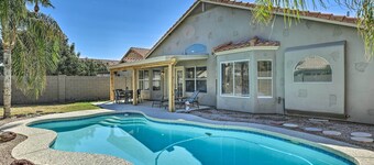Private Pool & Fenced Yard: Phoenix Home