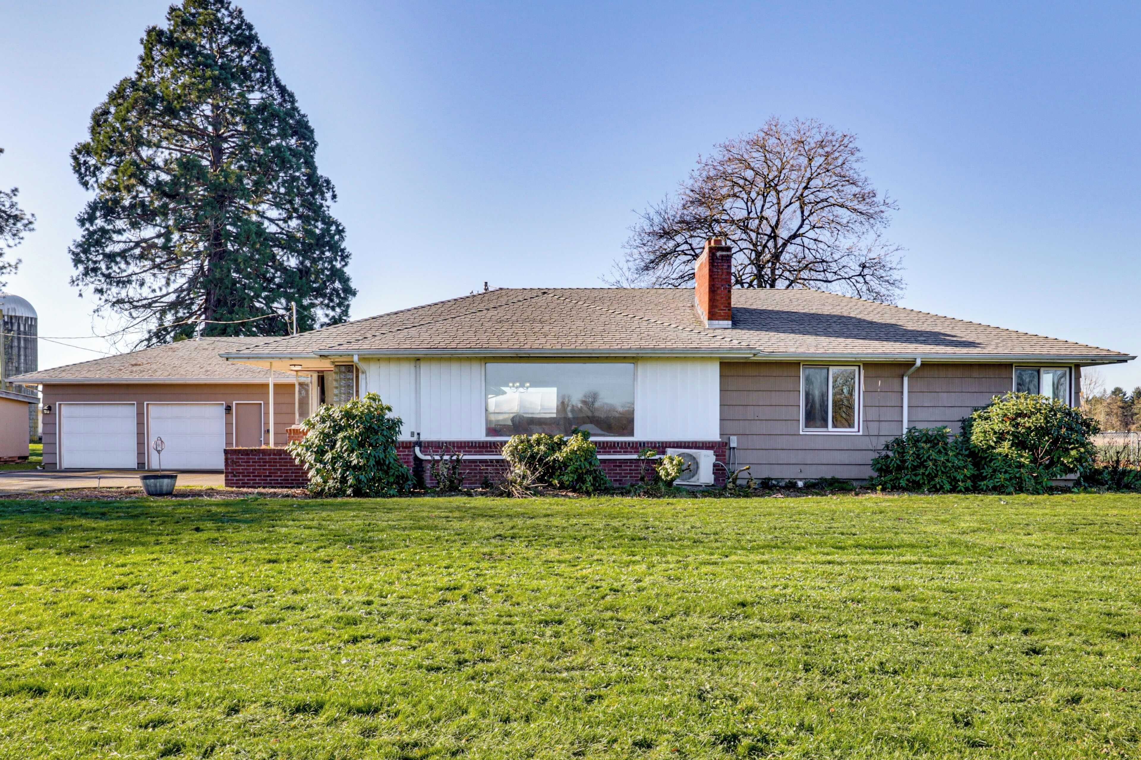 House (4 Bedrooms) | Front of property