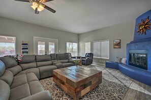 House (3 Bedrooms) | Interior