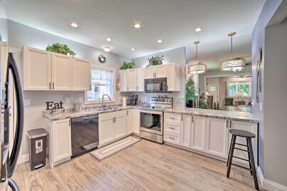 Spacious Fort Wayne Condo w/ Porch + Storage!