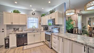 Apartment (3 Bedrooms) | Interior