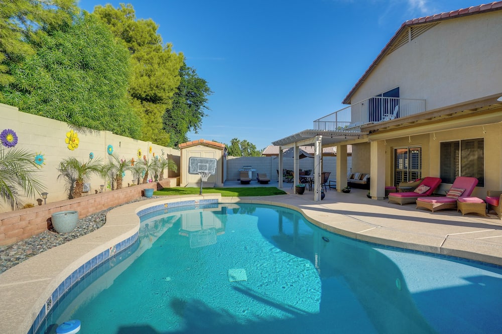 1 Mi to Surprise Stadium! Home w/ Patio & Hot Tub