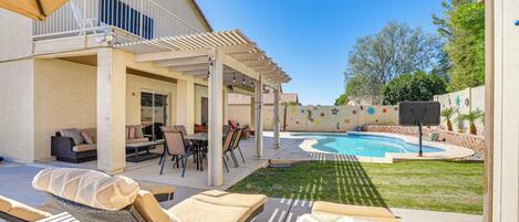 House (4 Bedrooms) | Interior