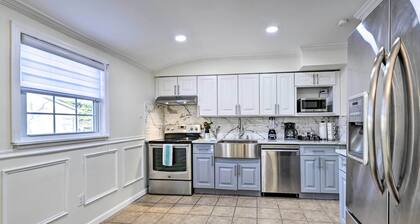 Bay Shore Vacation Rental w/ Shared Yard!