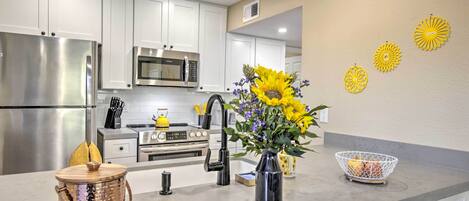 Microwave, oven, stovetop, dishwasher