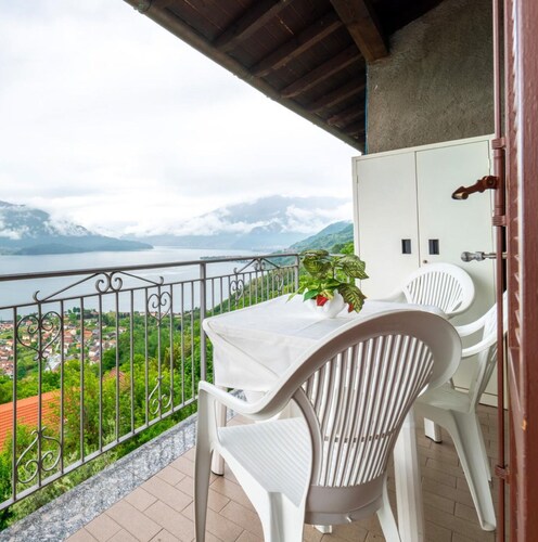 Un Balcone sul Lago by Wonderful Italy