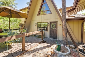 House (2 Bedrooms) | Interior - A-frame Munds Park Retreat: 35 Miles to Snowbowl (Munds Park)