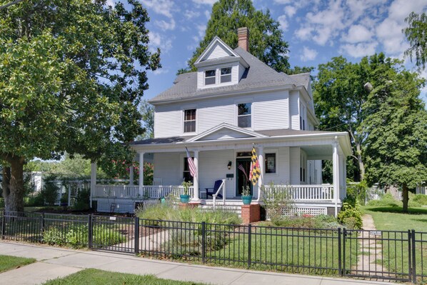 House (5 Bedrooms) | Front of property