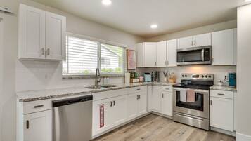 Microwave, oven, stovetop, dishwasher