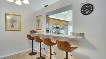 Casa (2 Bedrooms) | Interior