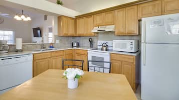 Casa (2 Bedrooms) | Parte interna