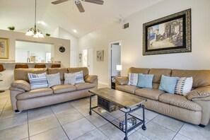 Ev (2 Bedrooms) | İç mekân