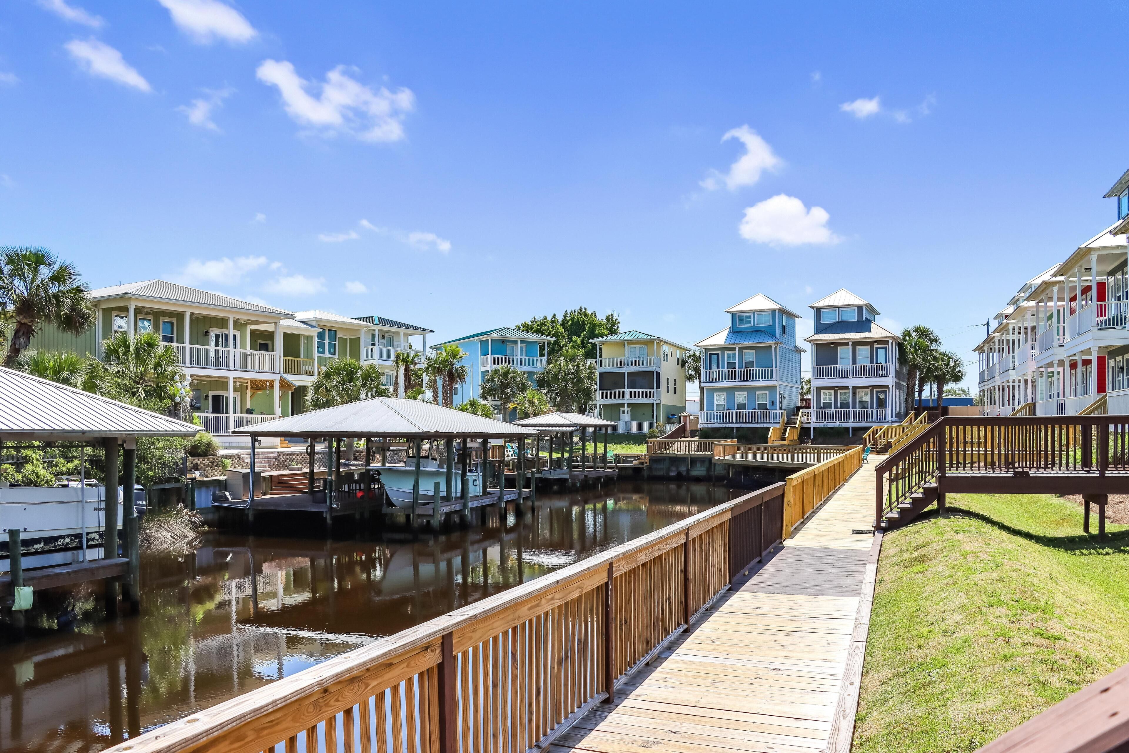 House, Multiple Beds (Waterside Village Cottage 3220) | Property grounds