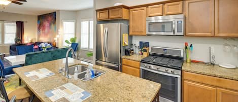 House (3 Bedrooms) | Interior