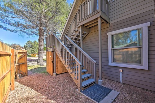 Riverside Tree House Suite w/ Balcony & Grill